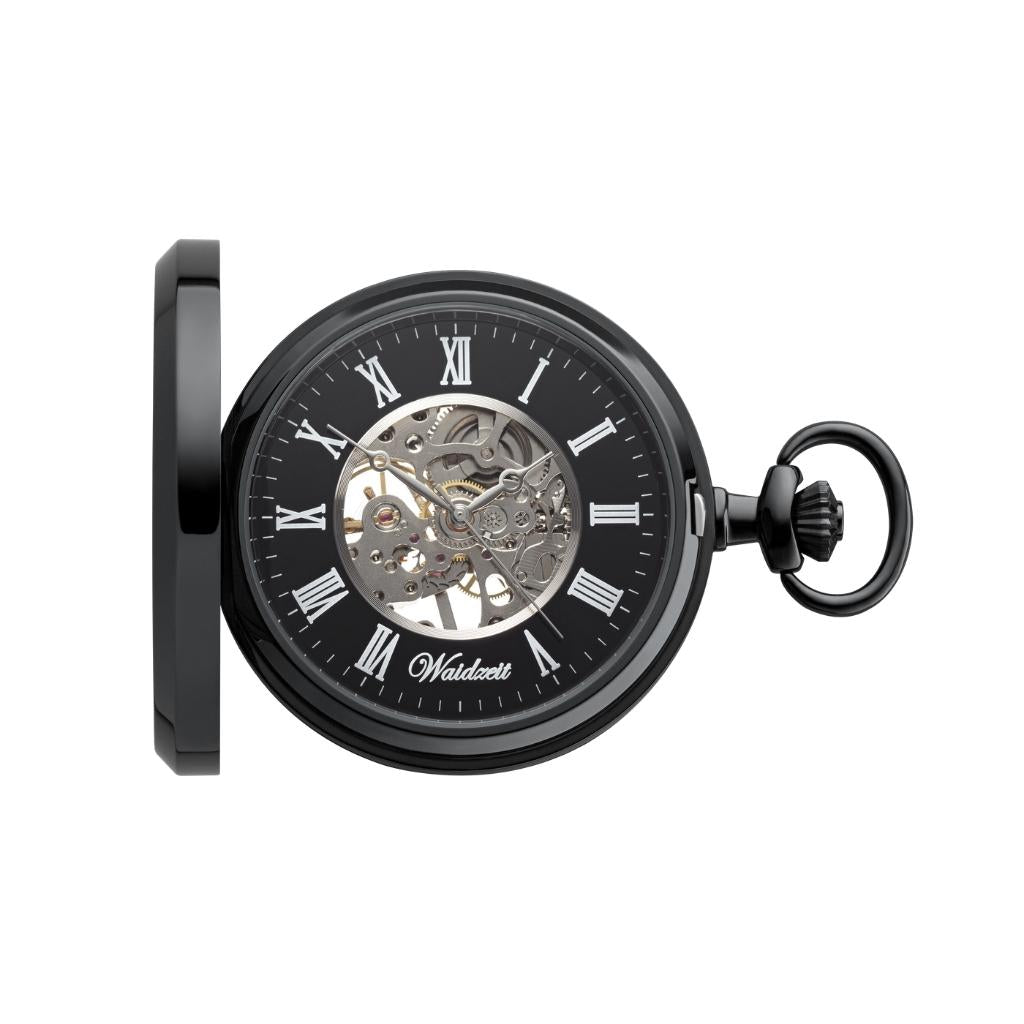 Drevené vreckové hodinky Waidzeit Skelett Black – elegantné vreckové hodinky z koreňového orechového dreva s čiernym ciferníkom a mechanickým strojčekom